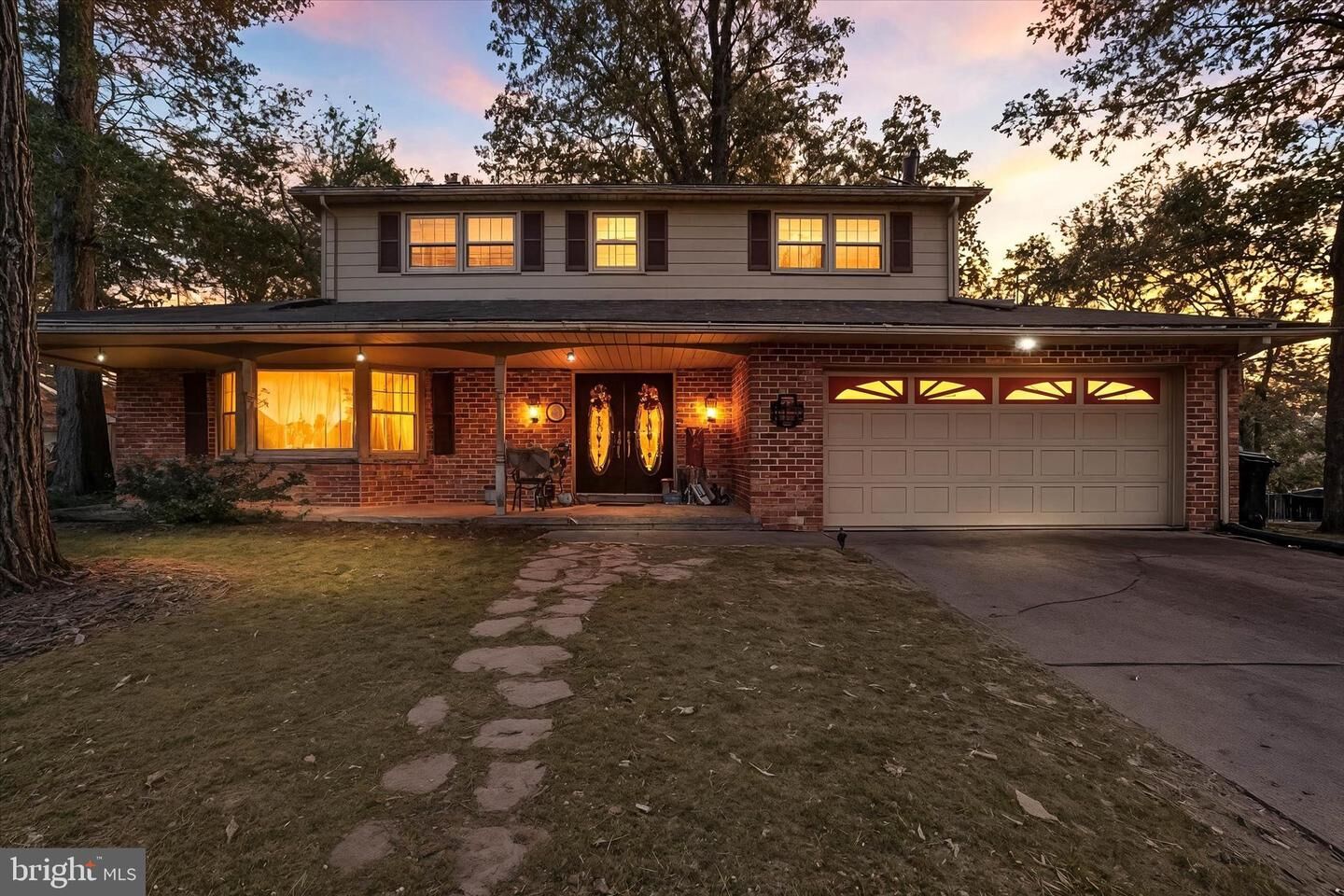 Property Photo:  4061 Robinhood Drive  PA 17408 