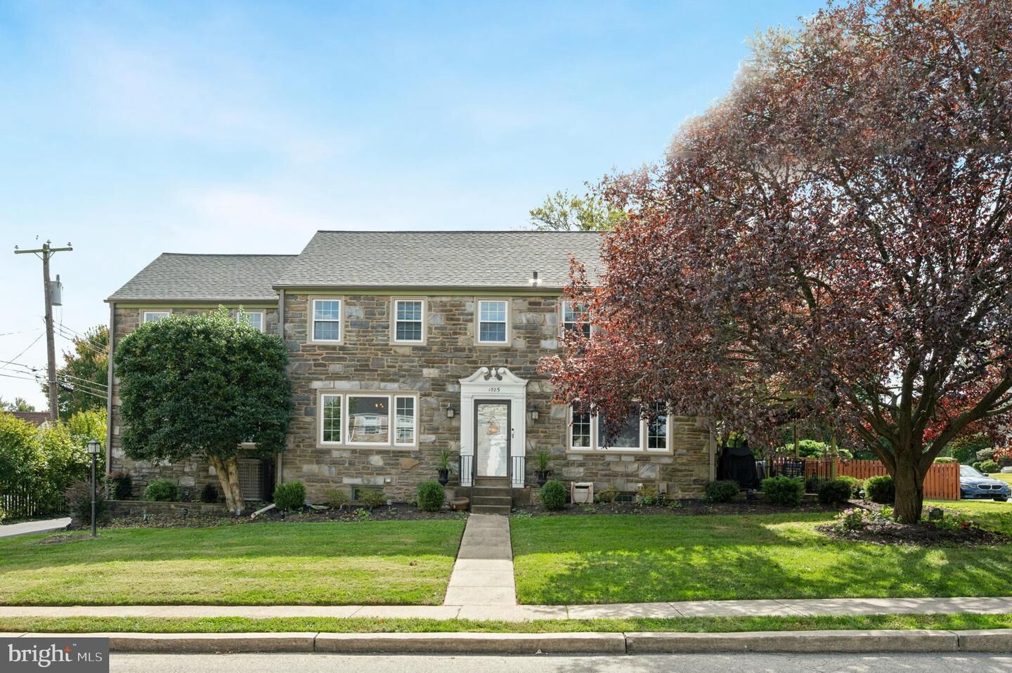 Property Photo: 1025 Shadeland Avenue PA 19026