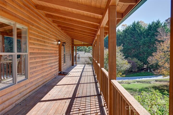 Property Photo:  80 Oak Meadow Lane  NC 28792 