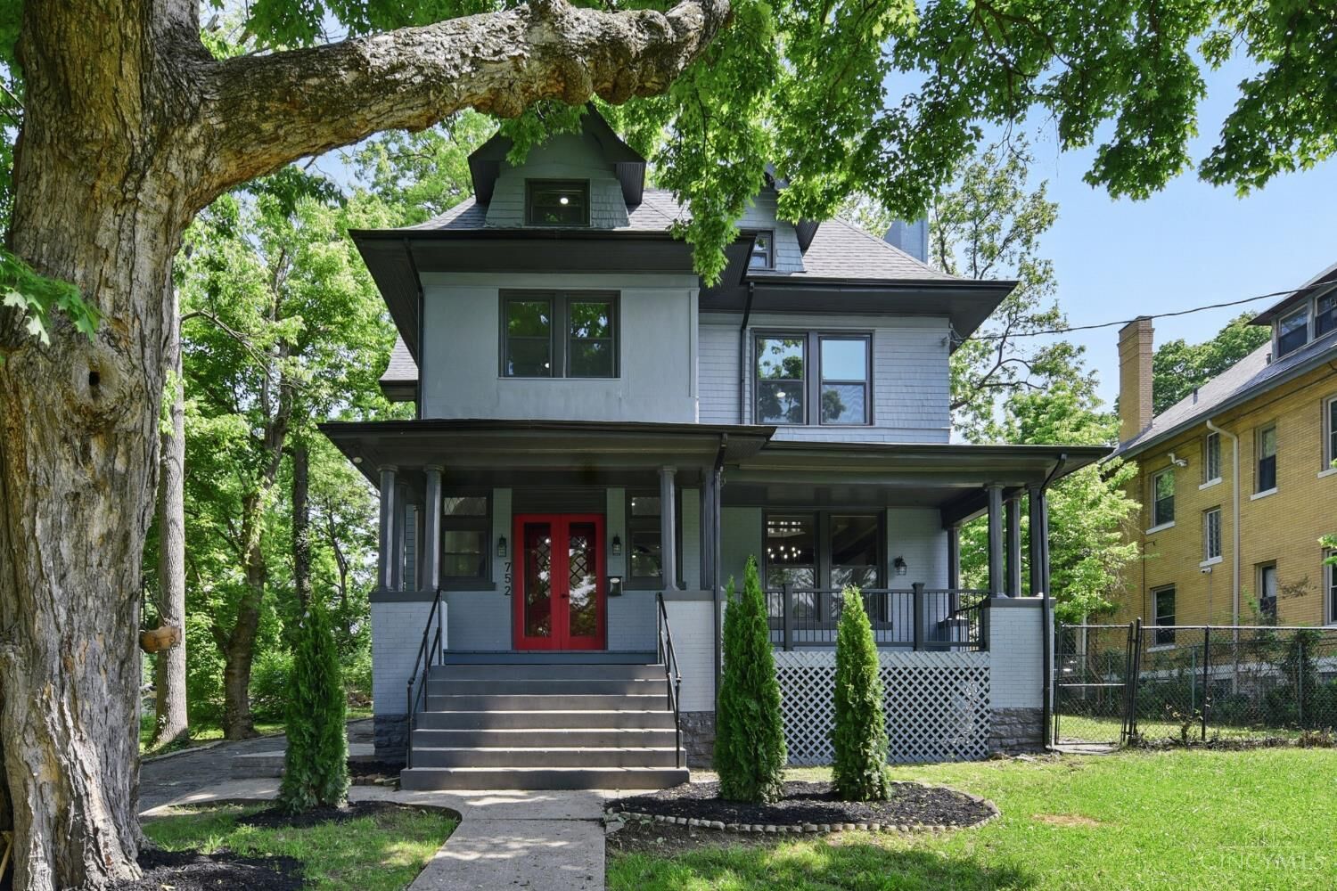 Property Photo:  752 S Fred Shuttlesworth Circle  OH 45229 