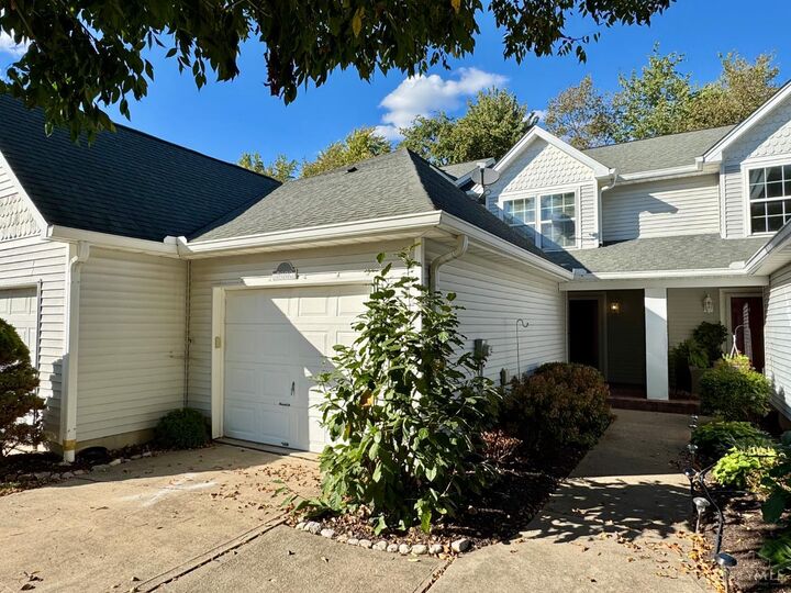 7638 Lake Pointe  Hamilton Twp OH 45039 photo