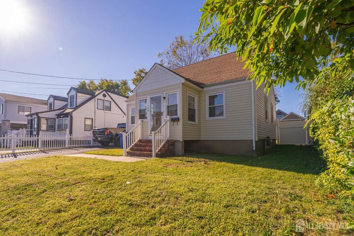 Property Photo:  146 Orchard Avenue  NJ 08879 