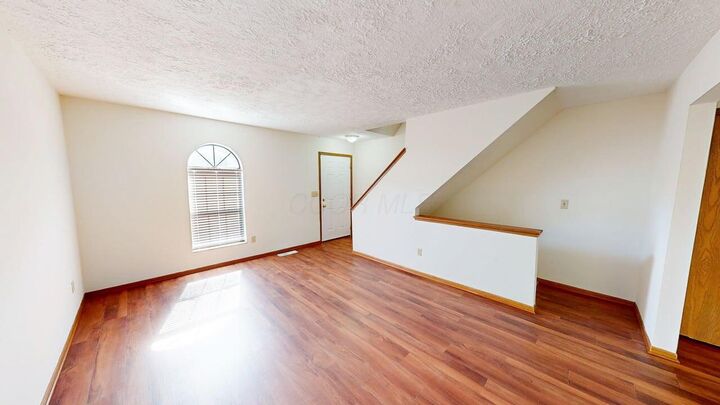 Property Photo: 5273 Brandy Oaks Lane OH 43220