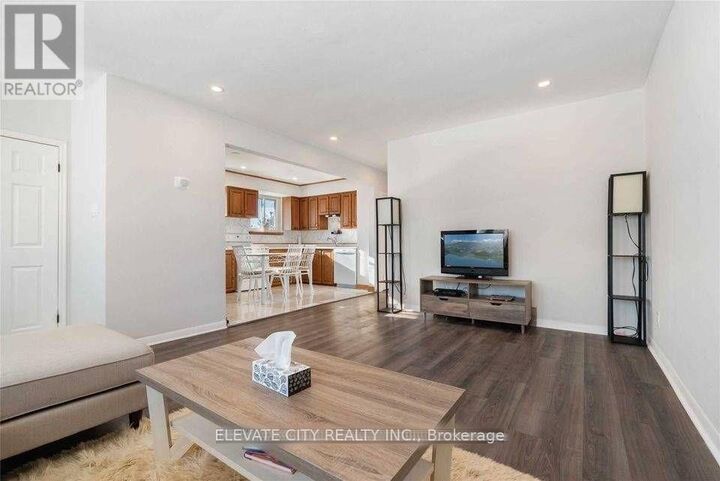Property Photo:  1330 Minden Street Main  ON L1J 3R4 