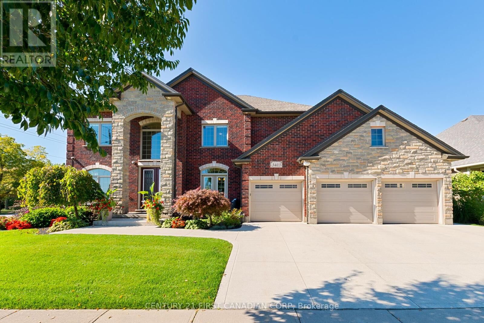 Property Photo: 3403 Settlement Court ON N6P 0A7