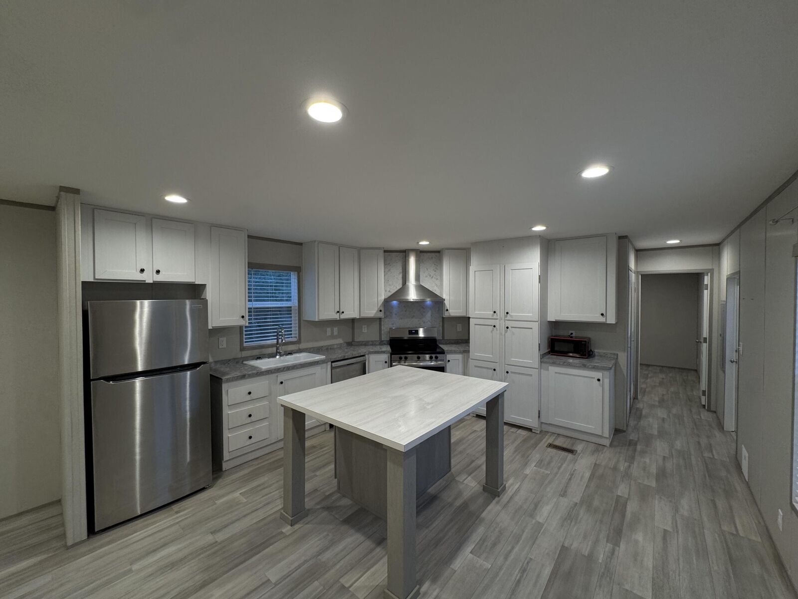 Property Photo:  18 Daffodil Court  FL 32433 