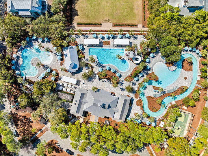 Property Photo:  134 Royal Fern Way  FL 32459 
