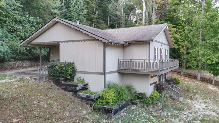 Property Photo: 1334 South Hwy 3 KY 41230