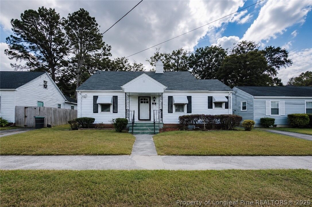 Property Photo:  1105 Colonial Avenue  NC 27834 