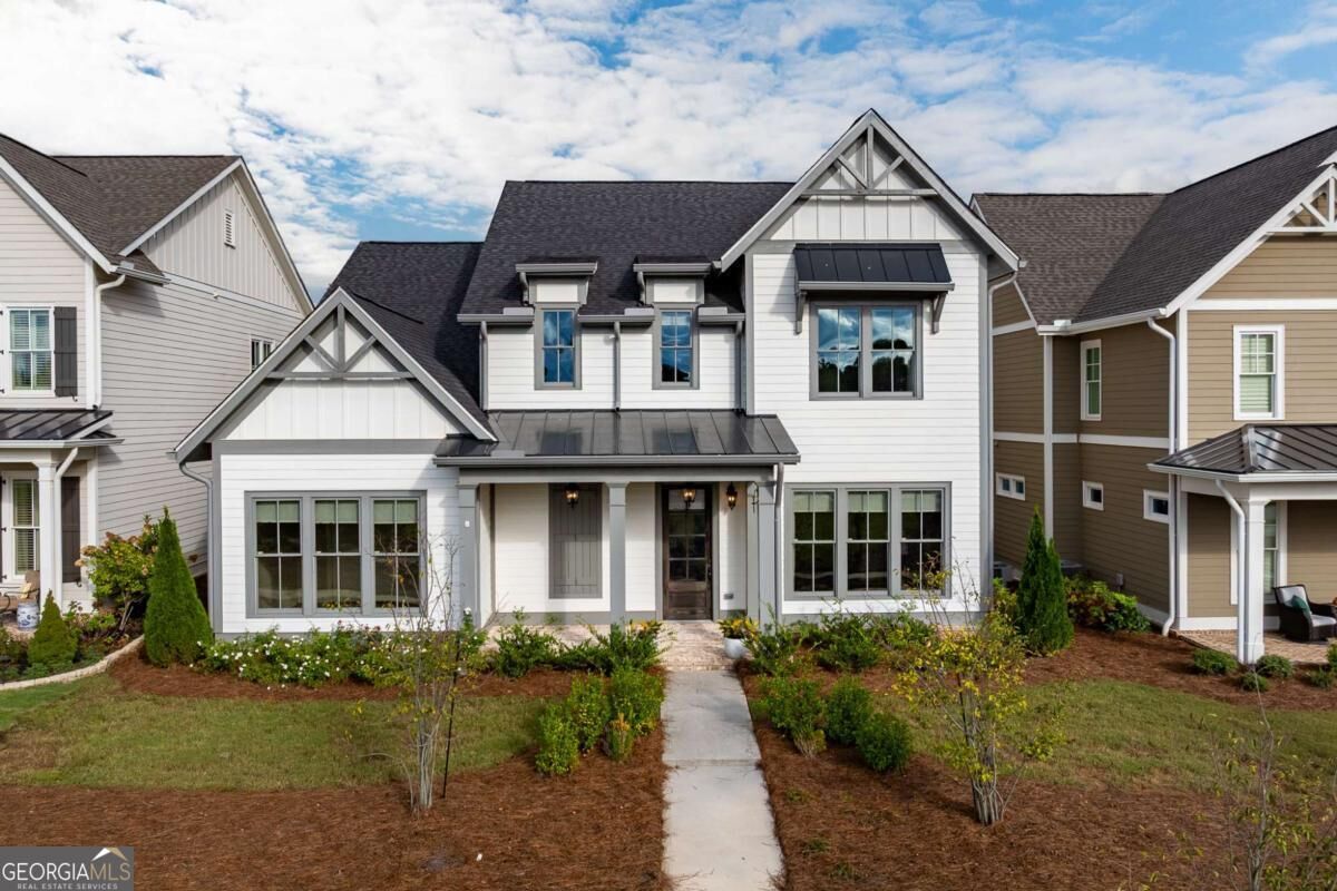 Property Photo: 24 Lakewood Park Court GA 30666