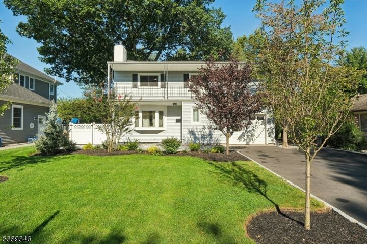 Property Photo: 66 Fieldstone Dr NJ 07081