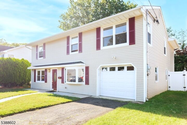 29 Crescent Rd  Edison Twp. NJ 08817 photo