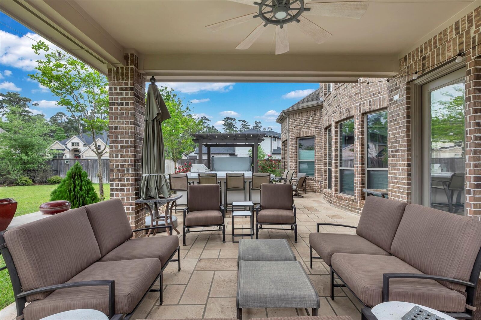 Property Photo:  404 Christians Court  TX 77316 