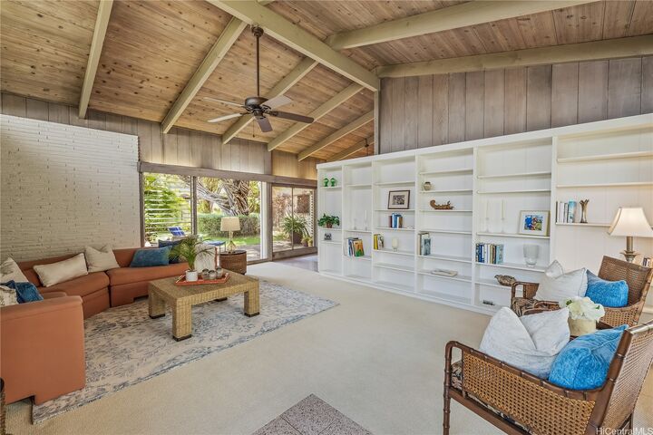 Property Photo: 4303 Koae Place HI 96816