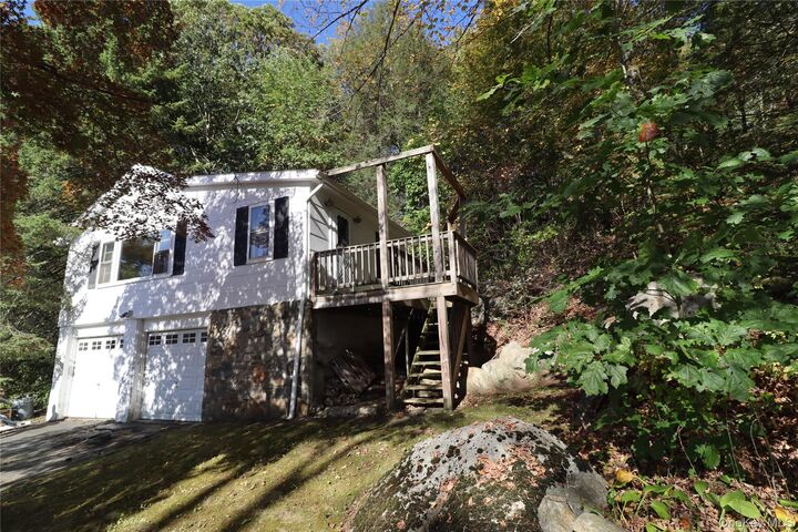 Property Photo: 262 N Terry Hill Road NY 10512
