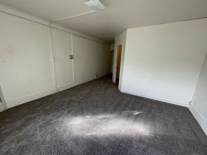 Property Photo: 1901 E Superior St MN 55812