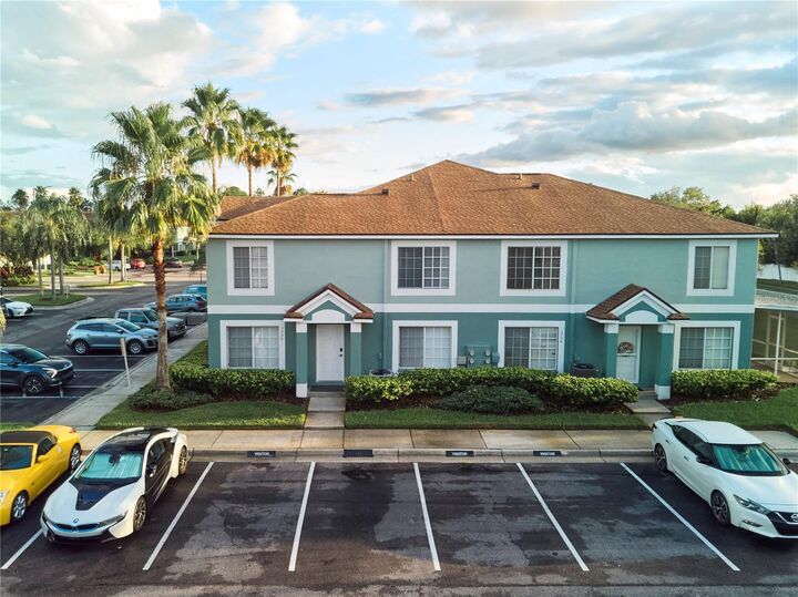Property Photo: 1756 Fluorshire Drive FL 33511