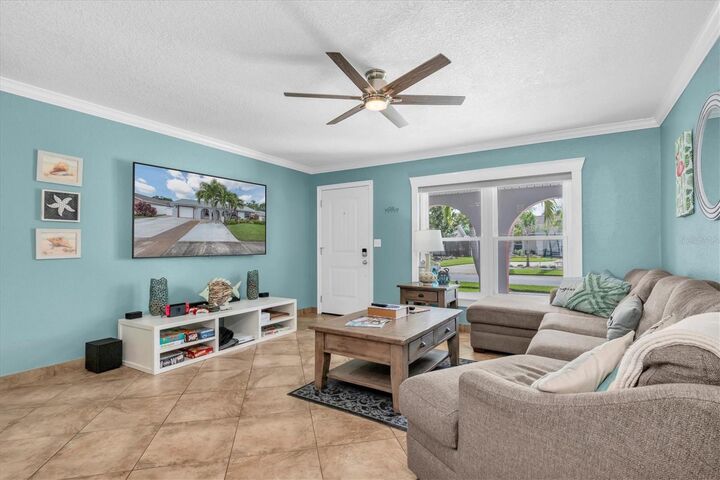 Property Photo: 10038 84th Street FL 33777