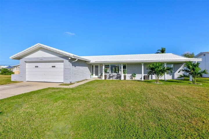 Property Photo:  710 116th Avenue  FL 33706 