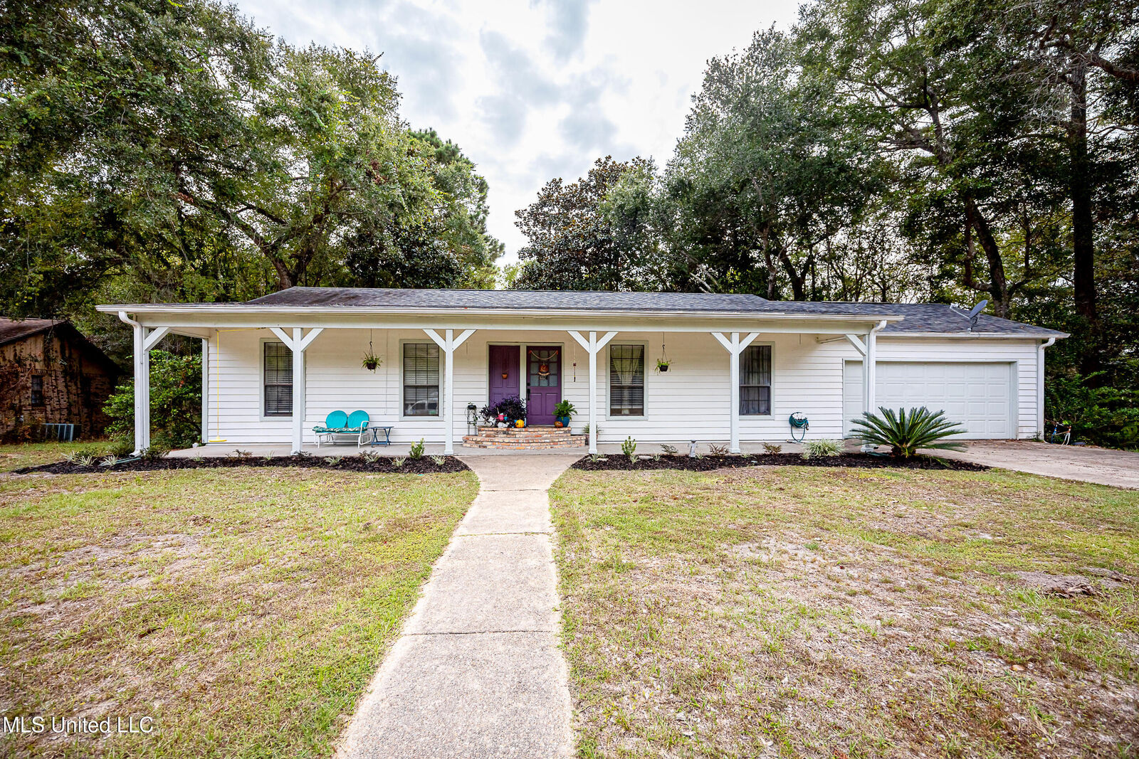 Property Photo:  109 Reynolds Circle  MS 39564 