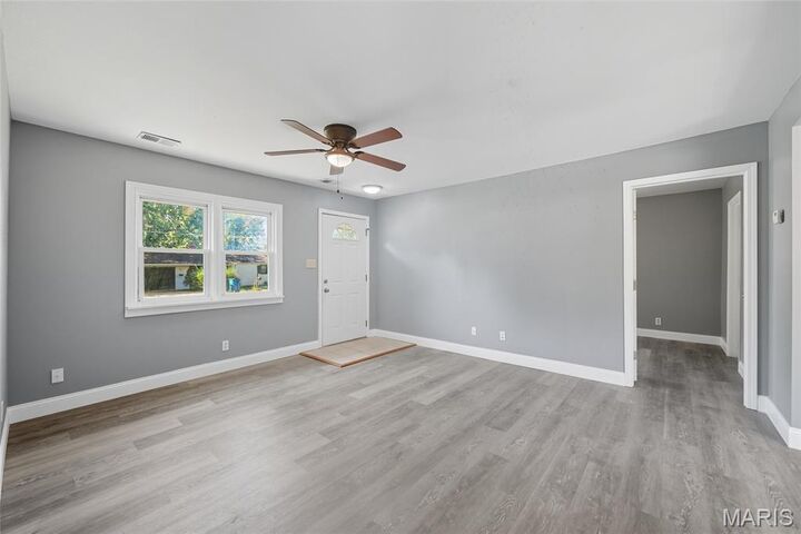 Property Photo:  1732 E Highview Drive  MO 63010 