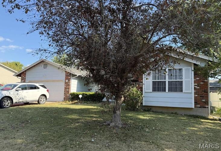 Property Photo:  4204 Elkhart Lake Road  MO 63304 