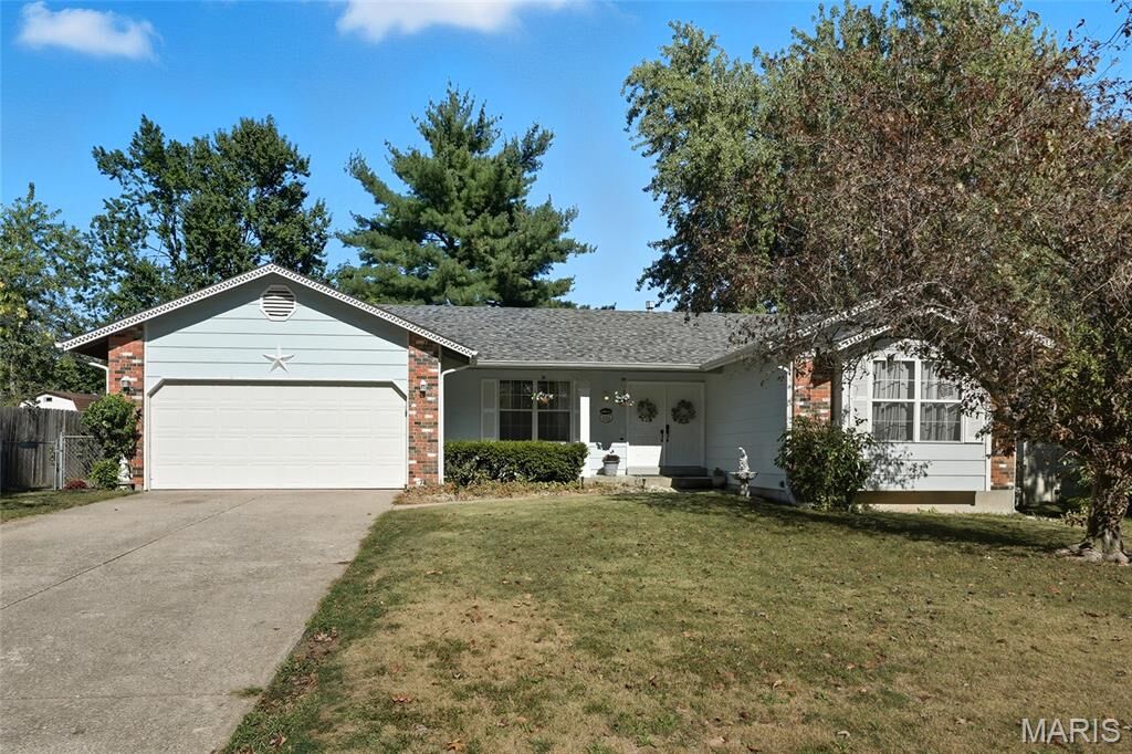 Property Photo: 4204 Elkhart Lake Road MO 63304