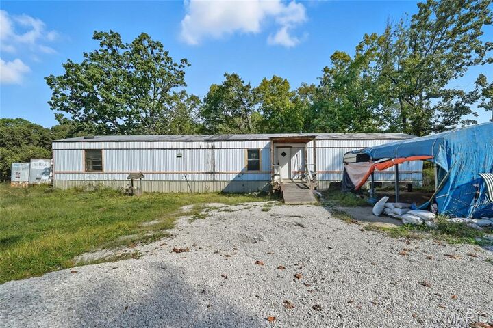 1693 Wade Road  Pacific MO 63069 photo
