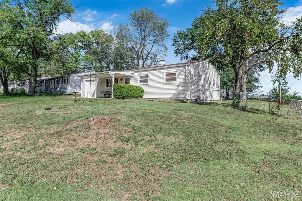 Property Photo:  36 Boles Avenue  MO 63385 