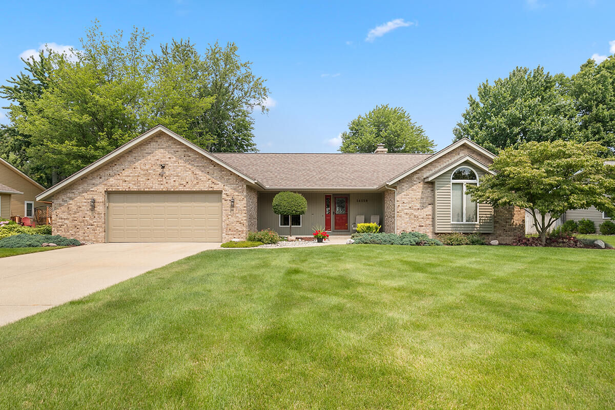 Property Photo:  14159 Pheasant Run  MI 49424 