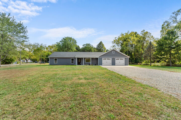 Property Photo: 341 Murphy Street MI 49250