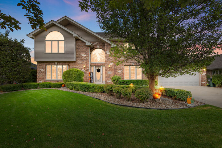 Property Photo: 9118 Glenshire Street IL 60487