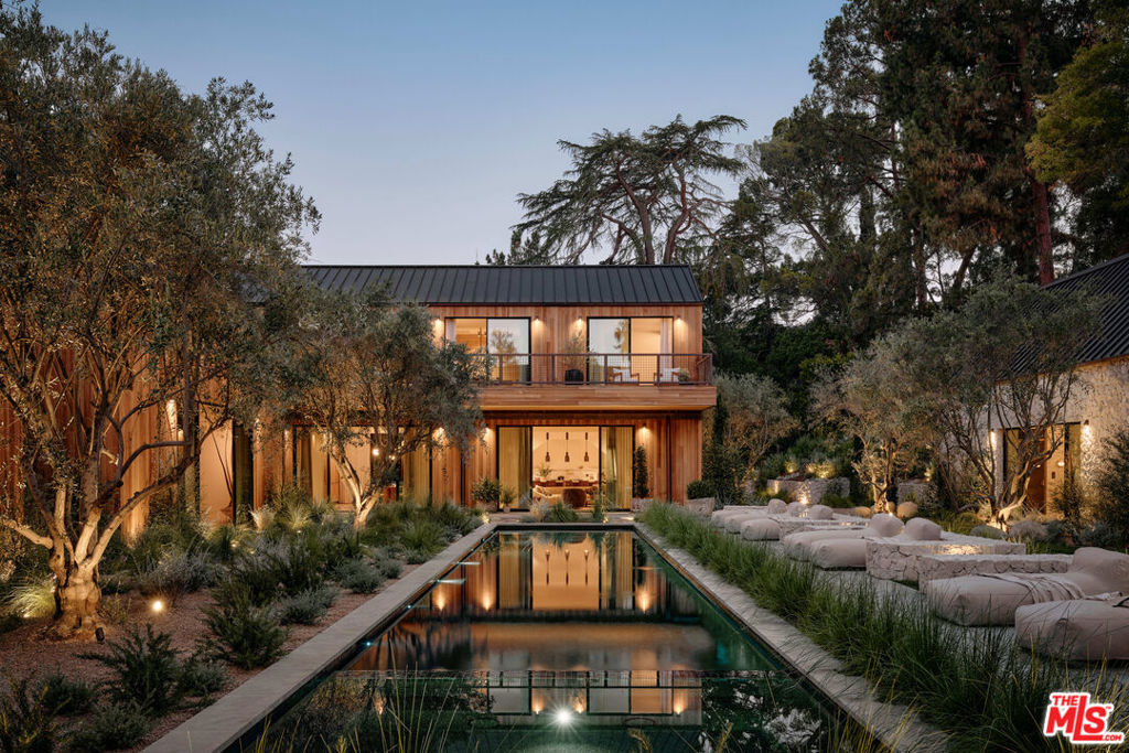 Property Photo: 3405 Fryman Road CA 91604