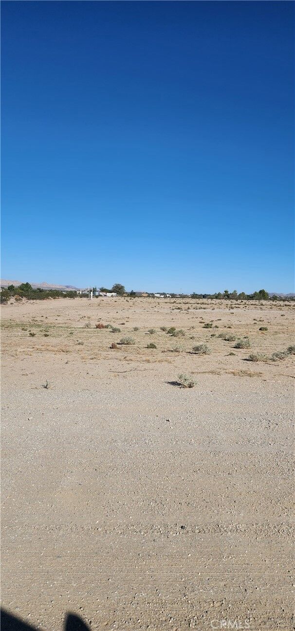 Property Photo:  10355 10355 Jingal  CA 92356 