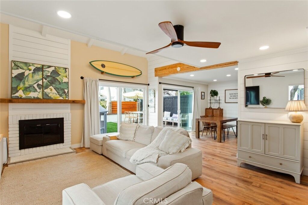 Property Photo:  609 Amber Drive  CA 92648 