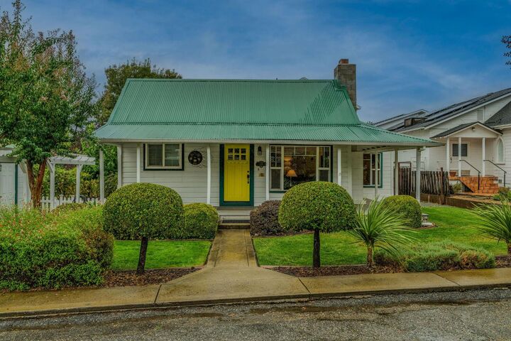 135 Amelia Street  Sutter Creek CA 95685 photo