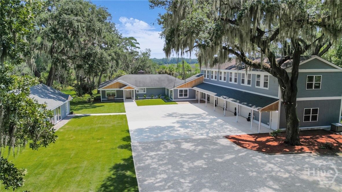 Property Photo: 535 Edgewater Road GA 31406