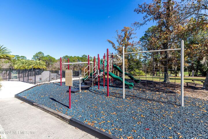 Property Photo:  1755 Colonial Drive  FL 32043
