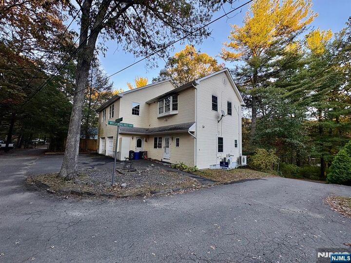 Property Photo:  5327 Berkshire Valley #5  NJ 07438 
