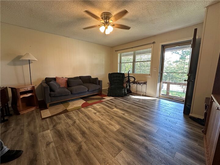 Property Photo: 4822 Creel Road AR 72601