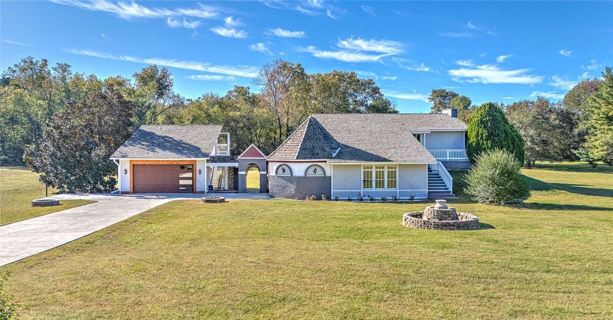 Property Photo: 1415 Clear Creek Drive AR 72764
