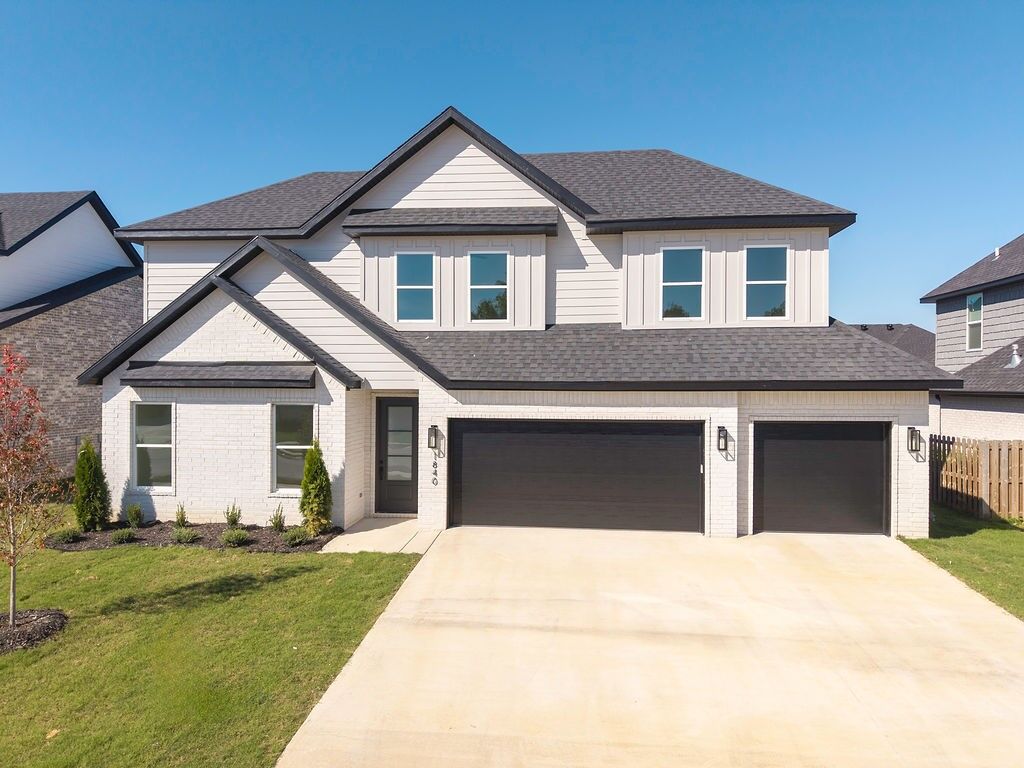 Property Photo: 1840 Peacock Road AR 72719