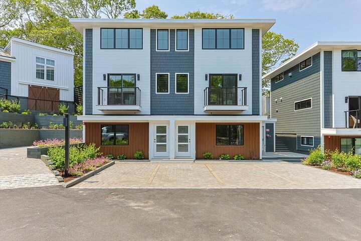 50 Nelson Avenue 6  Provincetown MA 02657 photo