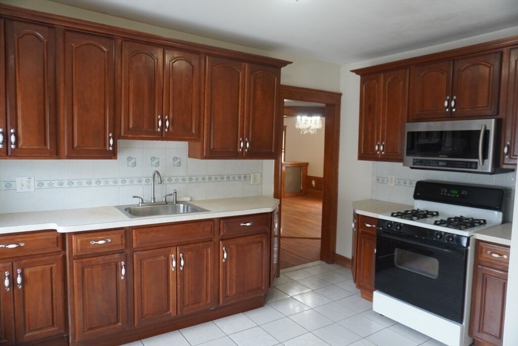 Property Photo: 70 Brook Rd 2 MA 02186