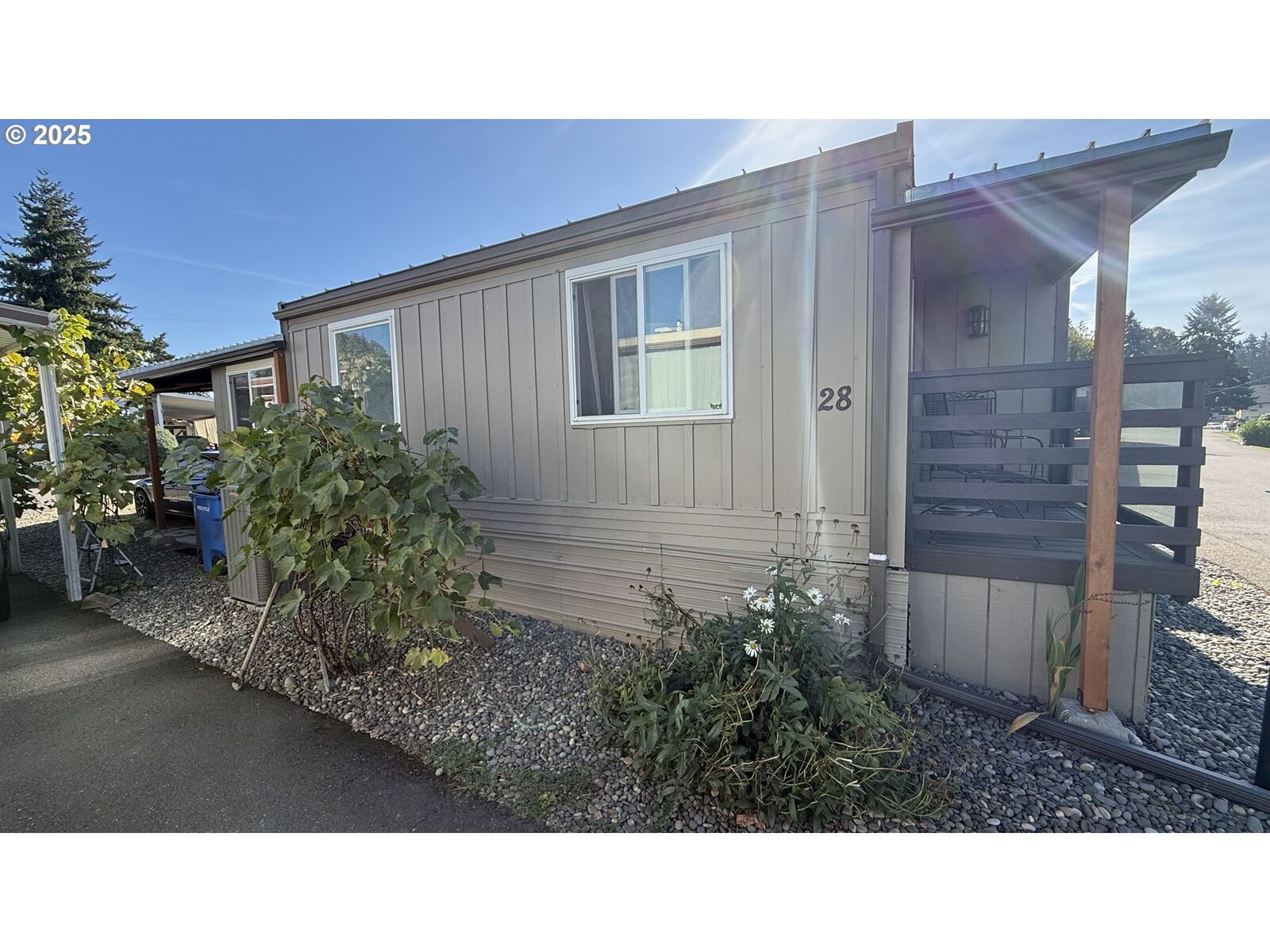 Property Photo:  1004 NE 72nd St 28  WA 98665 