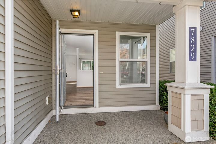 Property Photo: 7829 87th Avenue NE WA 98270
