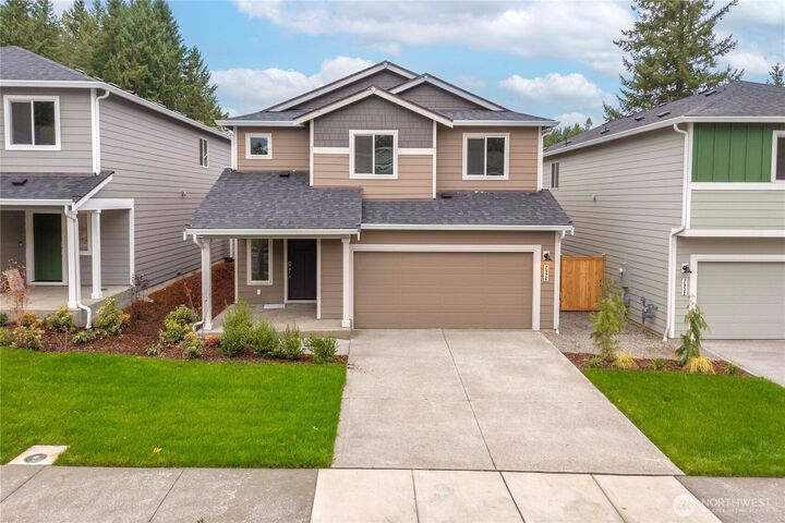 Property Photo:  2920  6th Avenue NE  WA 98506 