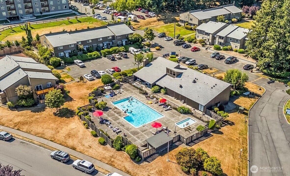 Property Photo:  6105 N 16th Street N103  WA 98406 