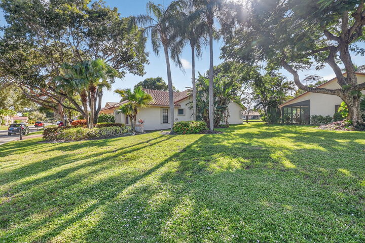 Property Photo:  4698 Sextant Circle  FL 33436 