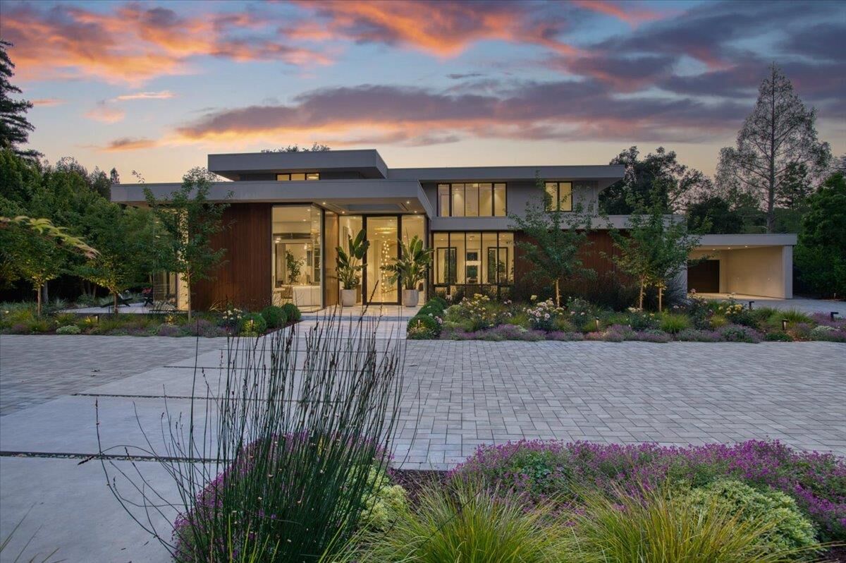 Property Photo:  88 Tuscaloosa Avenue  CA 94027 